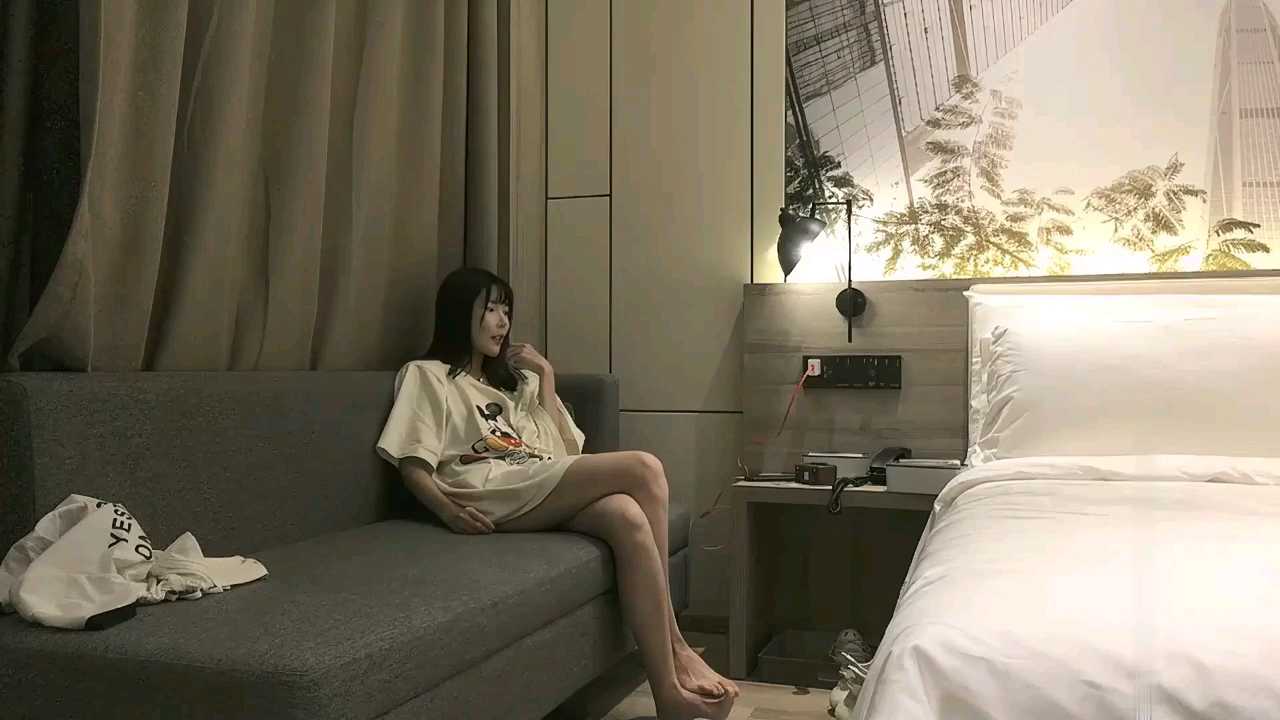 探花-00后小嫩妹被操的哇哇叫-1