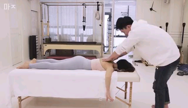 韩国美女正骨按摩：看美女还能学技术02（持续更新，欢迎关注）