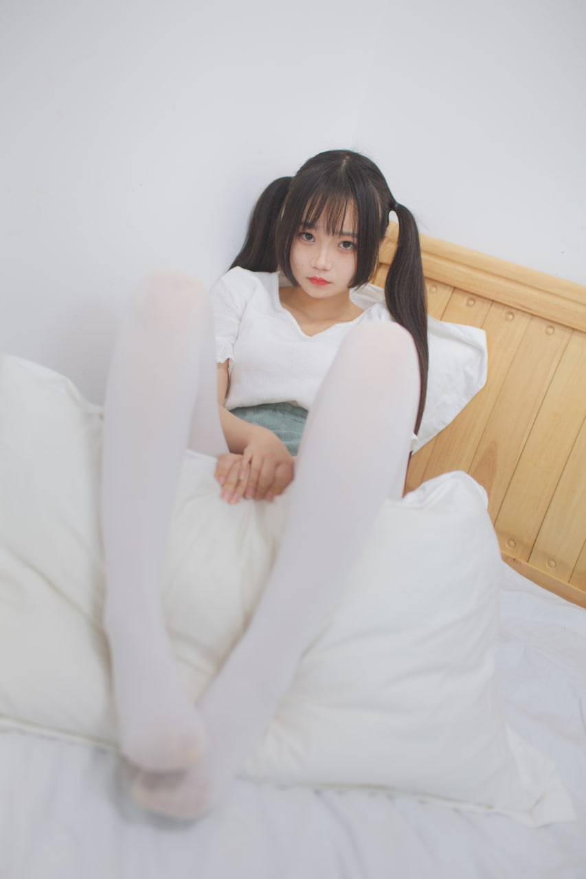 骚逼女友叫声淫荡