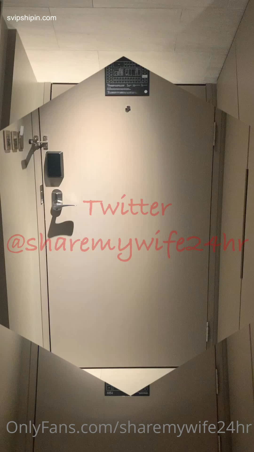 大型群体换妻现场刺激群交淫乱的脱衣服游戏 合集136