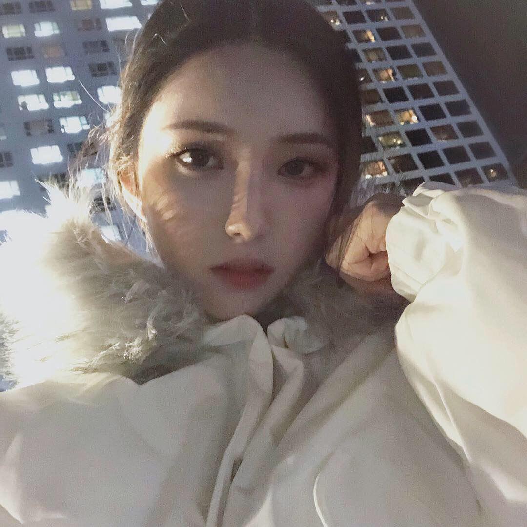 【韩国裸贷】极品健身妙龄女神 颜值身材打十分也不为过！