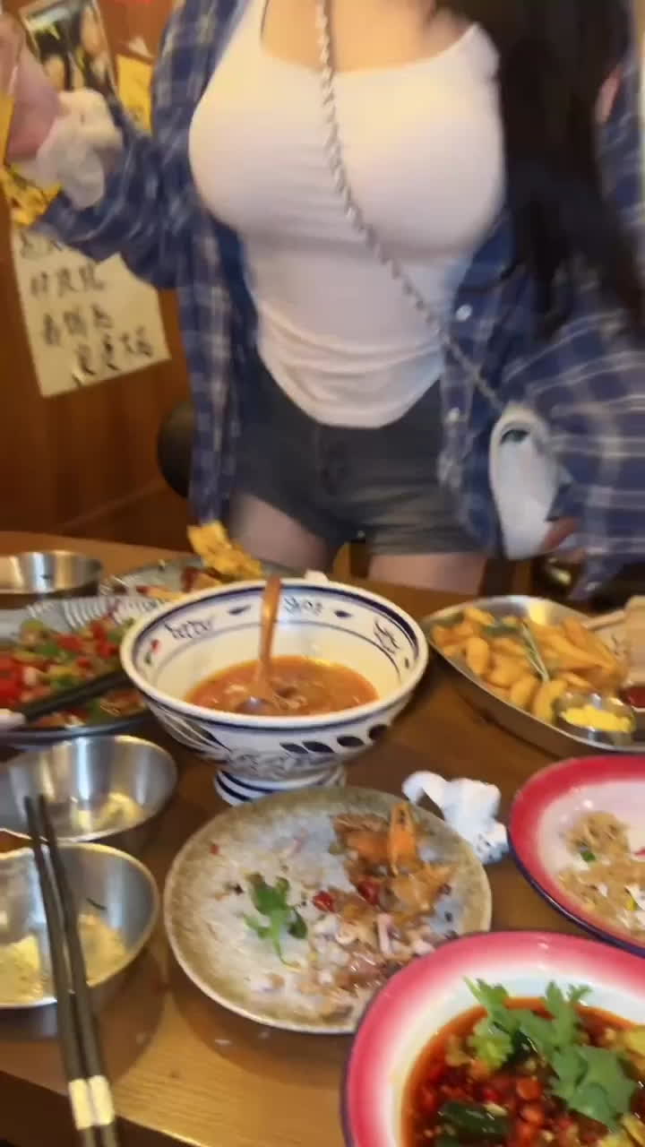 抖音百万网红童锦程cp绯闻女友 第二部