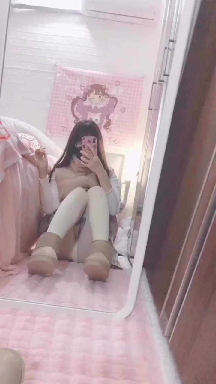极品粉嫩白虎，世间罕见