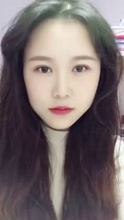 青岛大学大二学妹跟男朋友性爱视频泄密，果然还得是大学生的骚逼嫩！