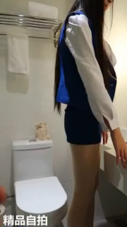 遥控跳蛋玩弄我的空姐女友！