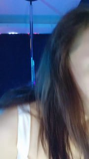 【#台湾小飘飘】闺蜜手指爆插 辣眼互动 蹭裆 揉奶头 刺激~爽-2