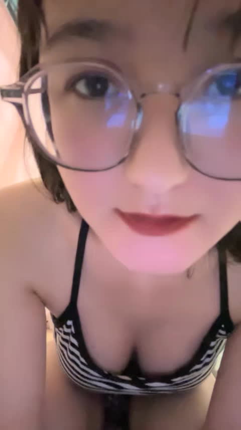 抖M女奴调教 喜欢玩SM的哈萨克族骚母狗2