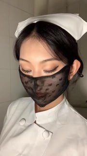 浙江中医药滨江学院反差婊 黄诗莹 出轨视频被曝光，白天护士装，晚上各种黑丝制服被爆操打桩，被干的爽到差点喘不过气来