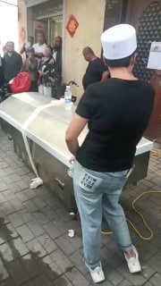河北沧州孟村金昊把怀孕三个月的妻子家暴致死，一尸两命，随后爸妈帮儿子处理犯罪现场。事后同时爆出男方婚后出轨检察院同事才故意杀人。遭大罪咯