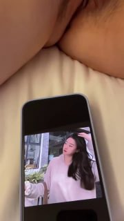 在小红书上面钓了一个空姐，约到酒吧喝醉了以后带回酒店，被瓜友鸡巴塞嘴里 骚逼里面疯狂抽插，表情也极其满足