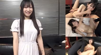 白皙肌肤纯情少女暗藏淫心 用超大奶油涂满娇躯诱惑你 白虎小穴无套中出喷射！