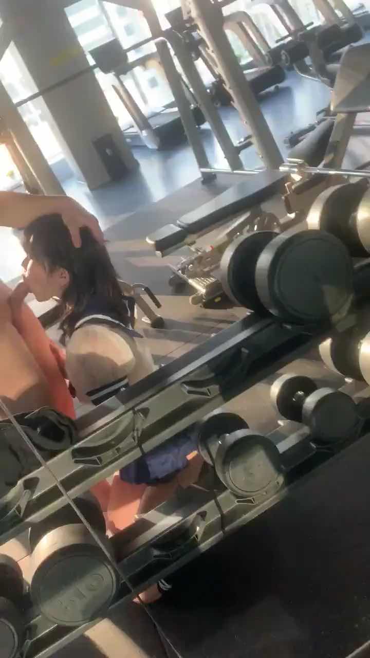 精选～健身房约个小美女